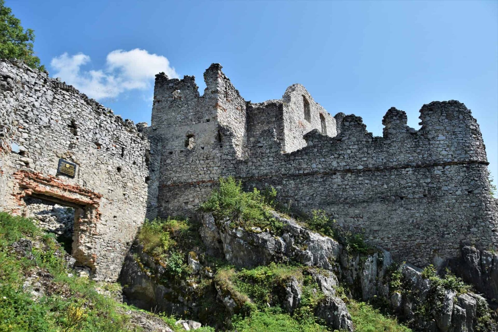 view of the main gate and adjacent bastion of Tematín Castle from the outside, Slovakia